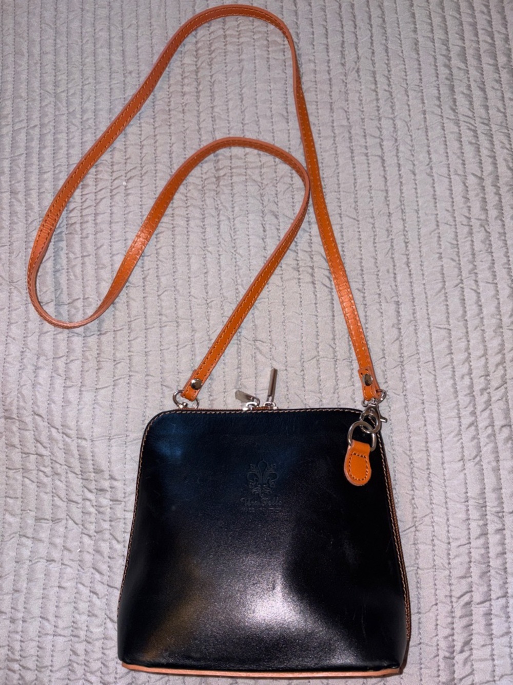 Vera Pelle Italian Leather Crossbody Bag - Classic Two-Tone Design - Picture 2 of 9